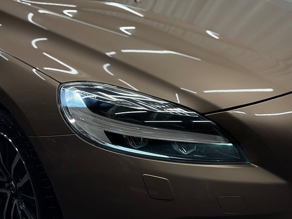 Volvo V40 10 of 30