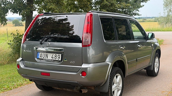Nissan X-Trail 4 of 5
