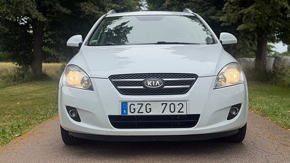 Kia Ceed 5 of 16