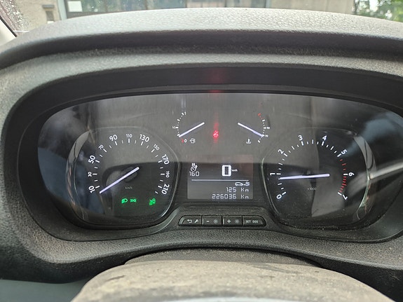 Peugeot Expert 3 of 5