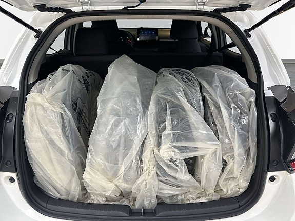 Toyota Yaris 10 of 12