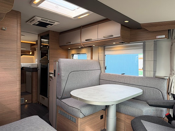 Knaus Live 700 MEG EXTRA UTRUSTAD CA 300.000 kr ENDAST 650 MIL 11 of 30