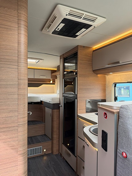 Knaus Live 700 MEG EXTRA UTRUSTAD CA 300.000 kr ENDAST 650 MIL 13 of 30