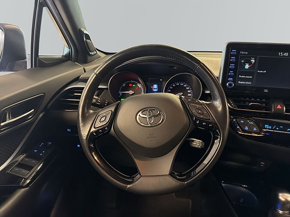 Toyota C-HR 5 of 5