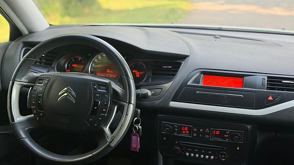 Citroen C5 14 of 17