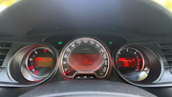 Citroen C5 17 of 17