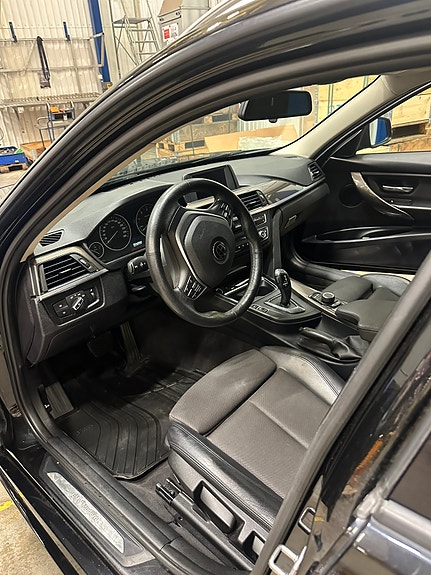 BMW 320d 6 of 10