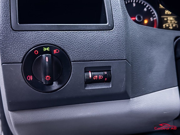 Volkswagen Transporter 21 of 28