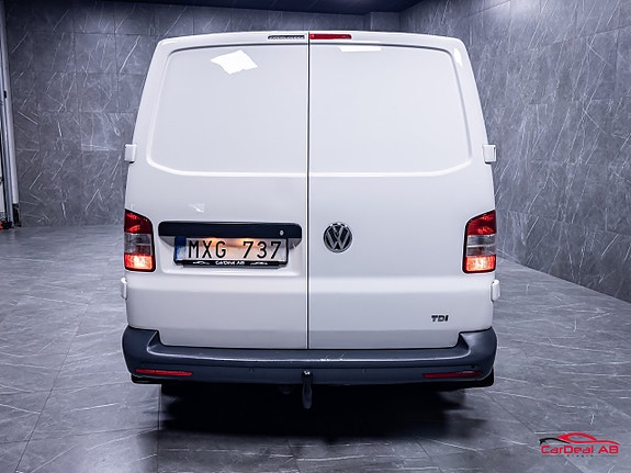 Volkswagen Transporter 6 of 28