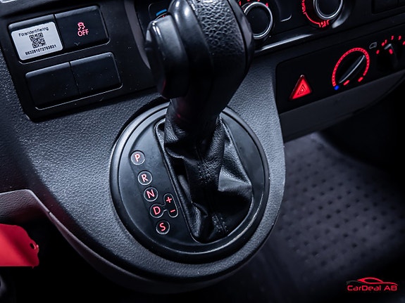 Volkswagen Transporter 27 of 28