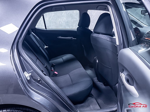 Toyota Auris 16 of 26