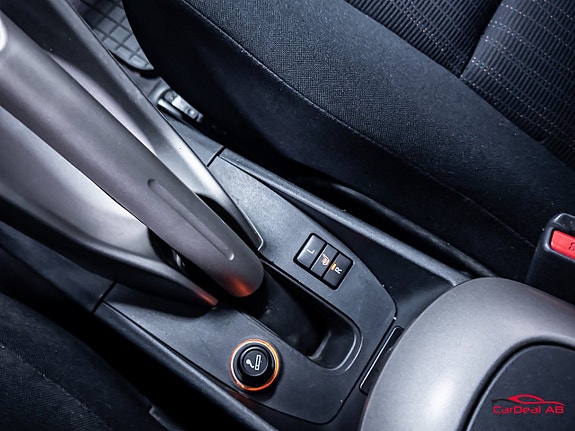Toyota Auris 26 of 26