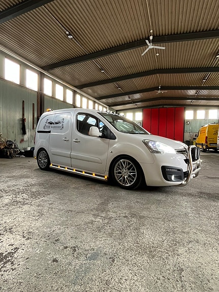 Citroen Berlingo 2 of 5