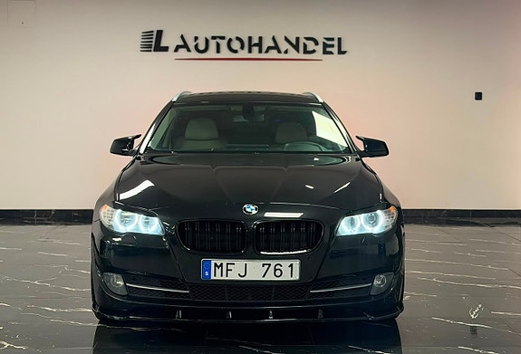 BMW 525d 2 of 5