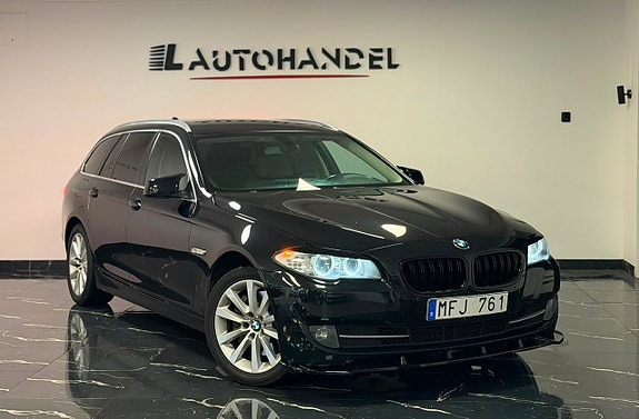BMW 525d 3 of 5