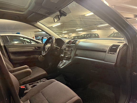 Honda CR-V 12 of 15