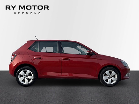 Skoda Fabia 5 of 5