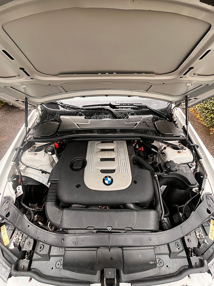 BMW 325d 8 of 8
