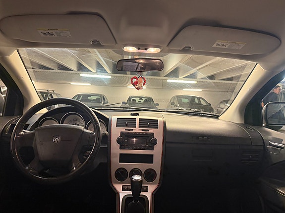Dodge Caliber 13 of 15