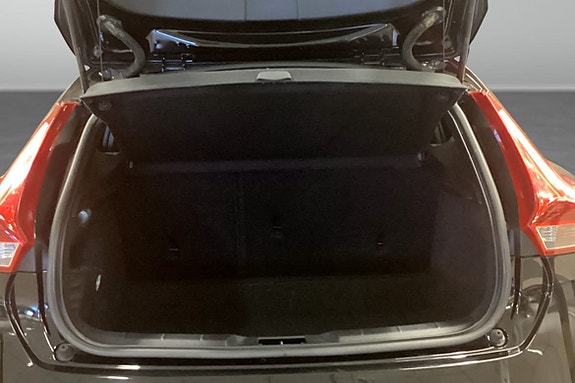 Volvo V40 10 of 11