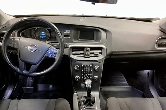 Volvo V40 5 of 5