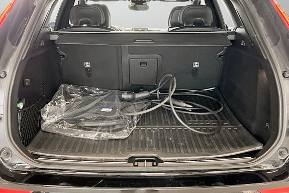 Volvo XC60 17 of 26