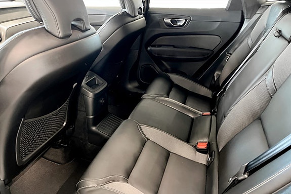 Volvo XC60 19 of 26
