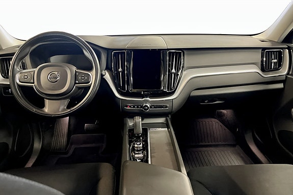 Volvo XC60 4 of 5