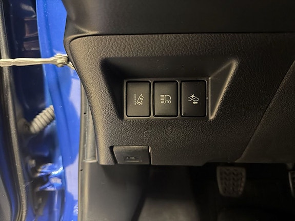 Toyota Yaris 11 of 11