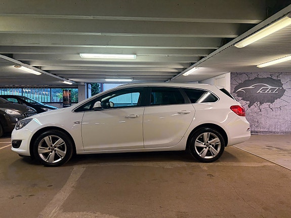 Opel Astra 8 of 16