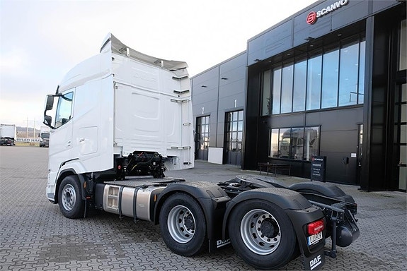 DAF Ny DAF XG FTS 530 6x2 dragbil 3 of 12