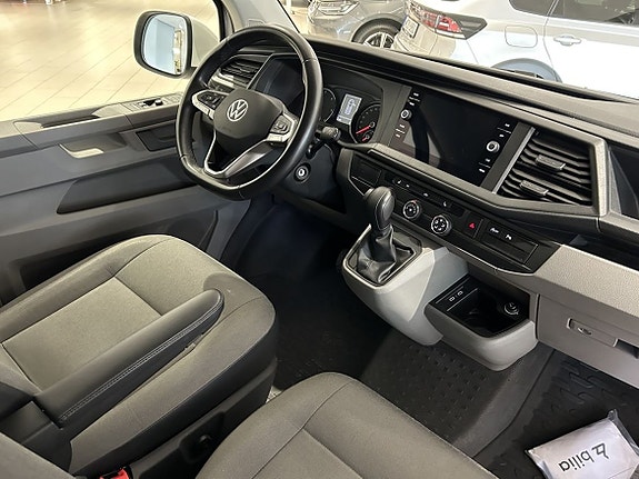 Volkswagen Transporter 12 of 21