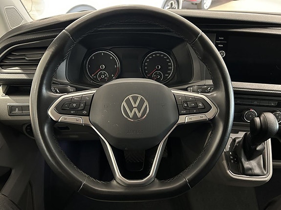 Volkswagen Transporter 11 of 21