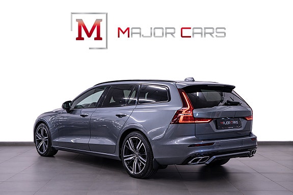 Volvo V60 4 of 5