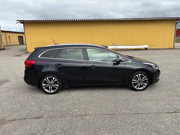 Kia Ceed 4 of 5