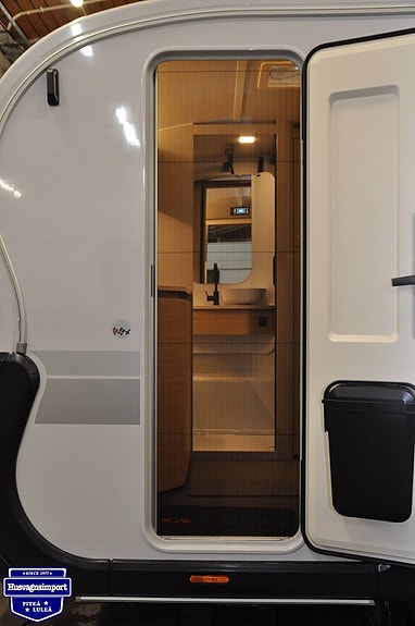 Adria ACTION 391 LH 11 of 14