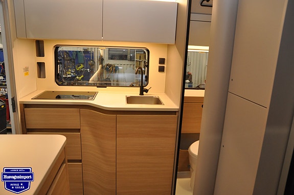 Adria ACTION 391 LH 5 of 14