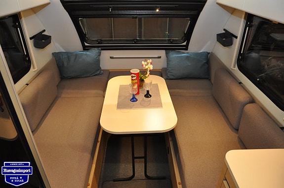 Adria ACTION 391 LH 2 of 14