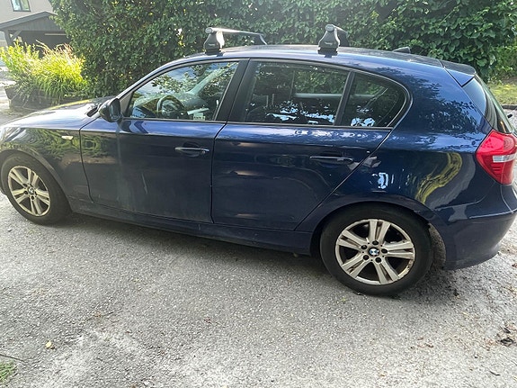 BMW 116d 3 of 5