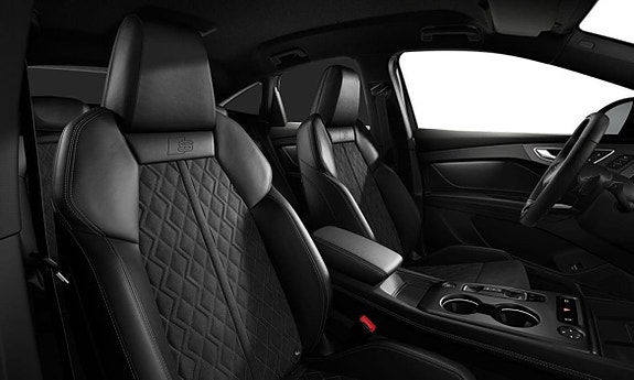 Audi Q4 e-tron 3 of 3
