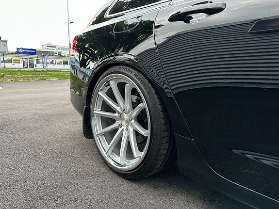 Volvo V90 22 of 25