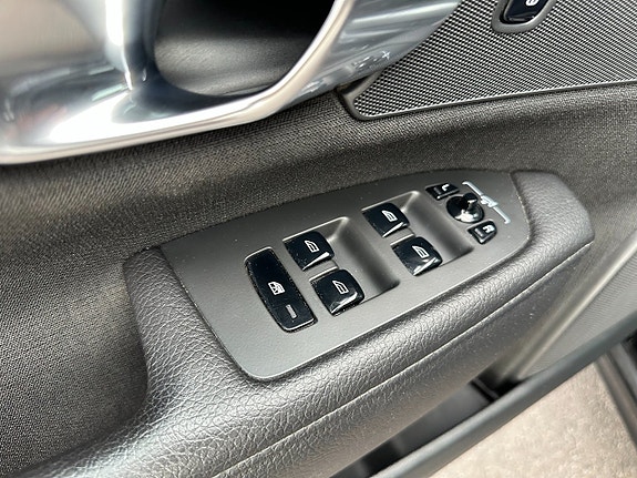 Volvo V90 18 of 25