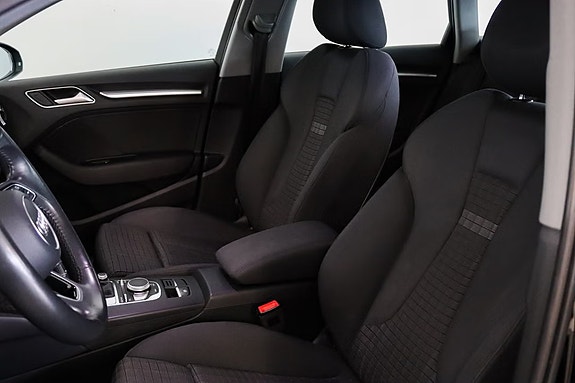 Audi A3 3 of 4