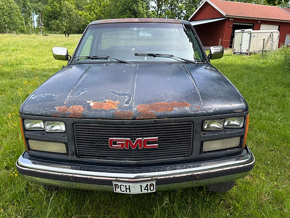 GMC Sierra 1500 3 of 5