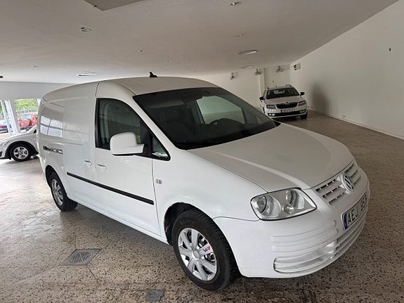Volkswagen Caddy Maxi 2 of 5
