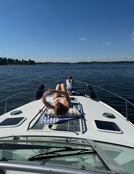 Sea Ray 300 Sundancer 18 of 19