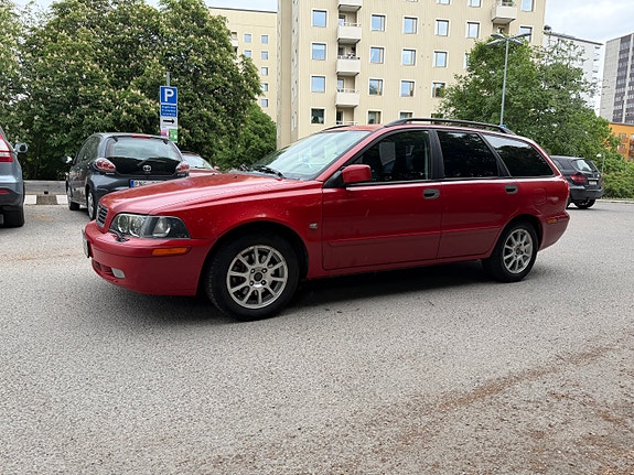 Volvo V40 7 of 7