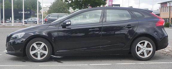 Volvo V40 3 of 7