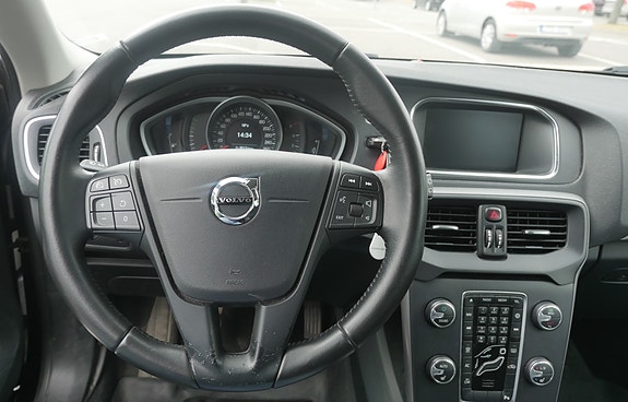 Volvo V40 7 of 7