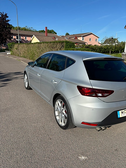 Seat Leon 4 of 5